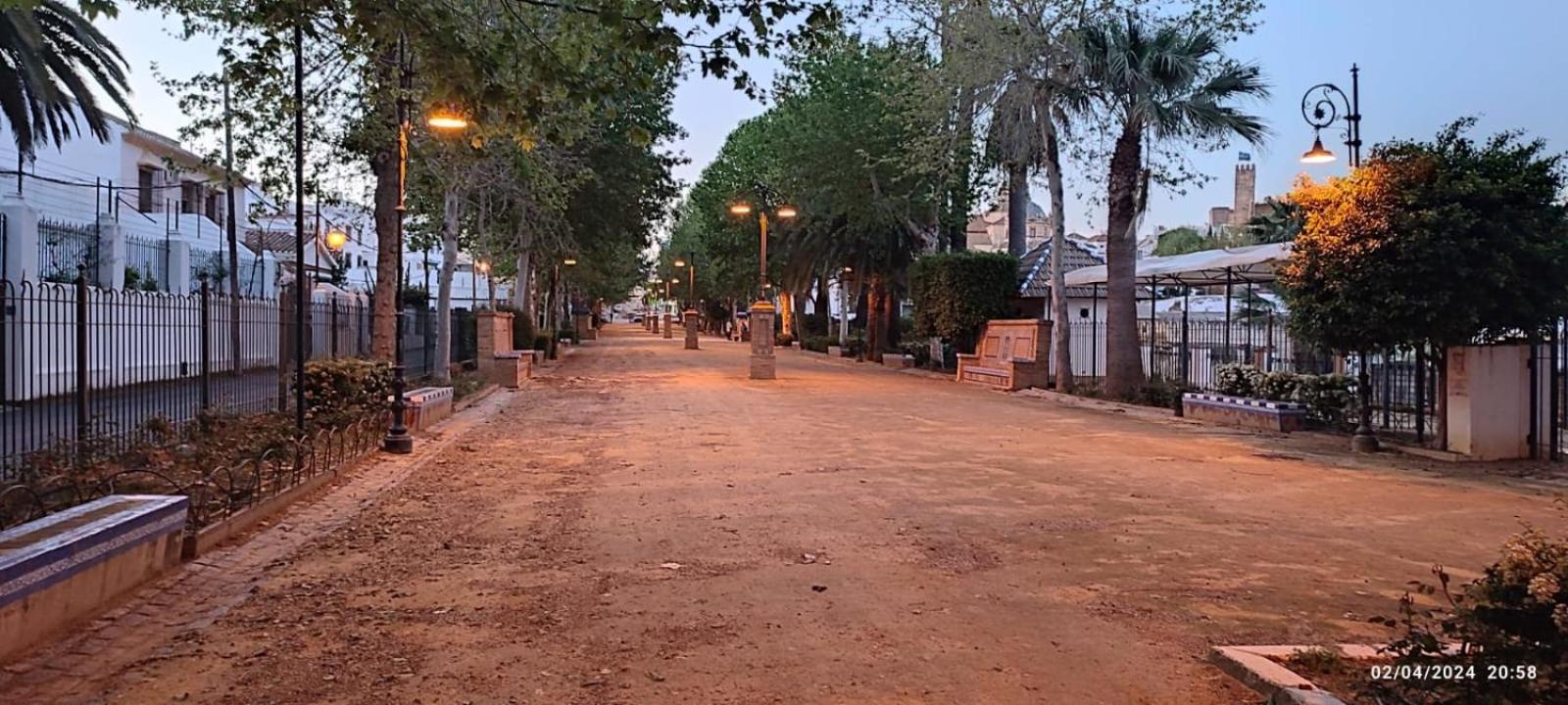 Casa Manuel Alquiler De Habitaciones En Casa Compartida Carmona  Ngoại thất bức ảnh