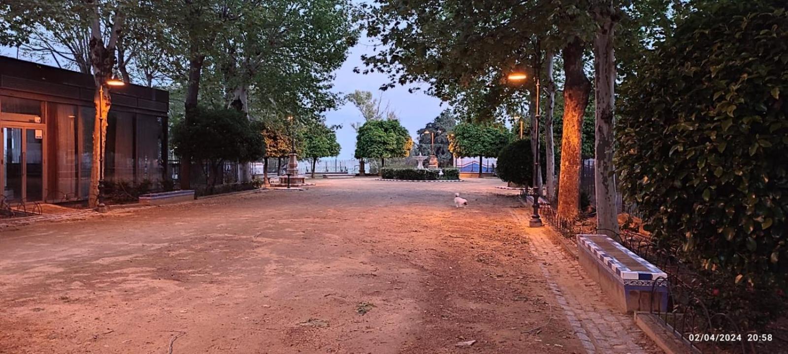 Casa Manuel Alquiler De Habitaciones En Casa Compartida Carmona  Ngoại thất bức ảnh